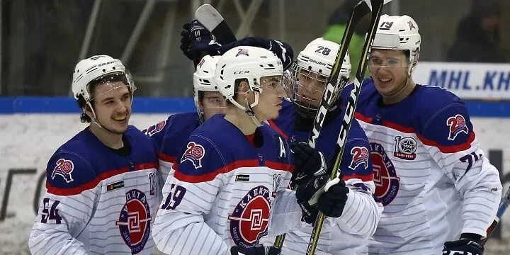 СКА-Варяги - Капитан СКА-Варяги - Капитан