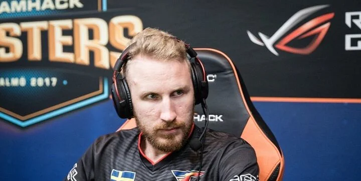 compLexity Gaming - FaZe Clan compLexity Gaming - FaZe Clan
