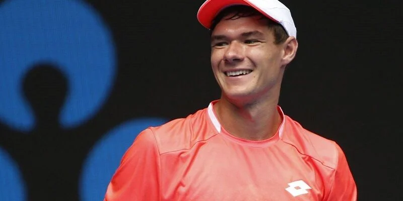 Камил Майхржак - Себастьян Офнер