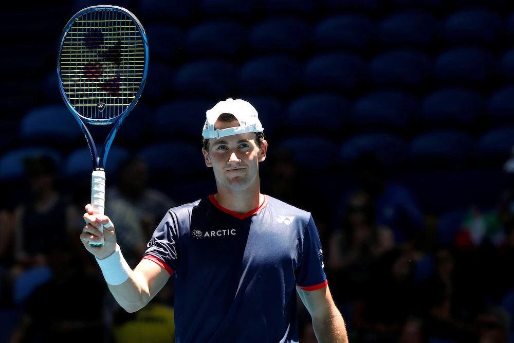 Уго Умбер - Каспер Рууд