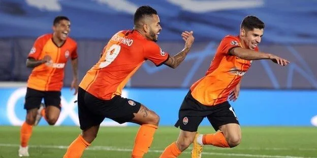 Шахтер Донецк - Боруссия М Шахтер Донецк - Боруссия М