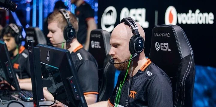Fnatic - c0ntact Fnatic - c0ntact