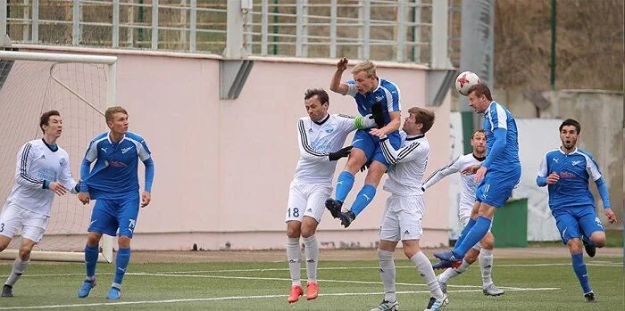 Алания Владикавказ - Чайка