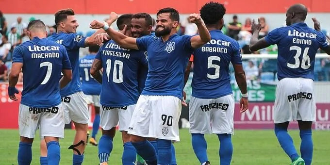 - Амора - Амора