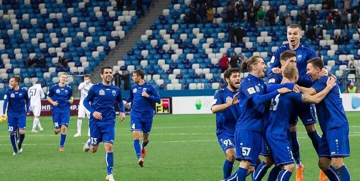 Нефтехимик - Пари НН Нефтехимик - Пари НН