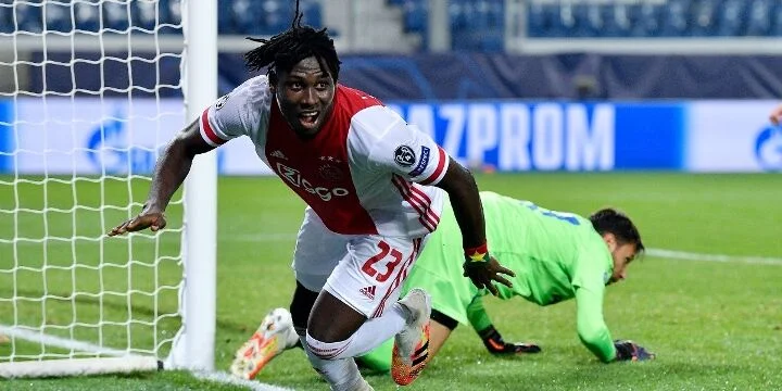 Аякс - Мидтьюлланн Аякс - Мидтьюлланн