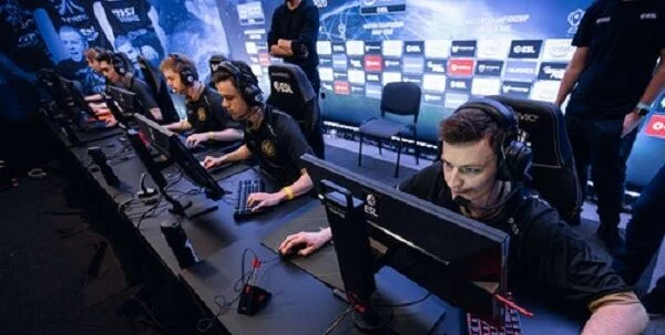 Ninjas in Pyjamas - Cloud 9 Ninjas in Pyjamas - Cloud 9