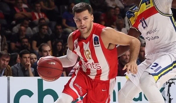 Црвена Звезда - Анадолу Эфес