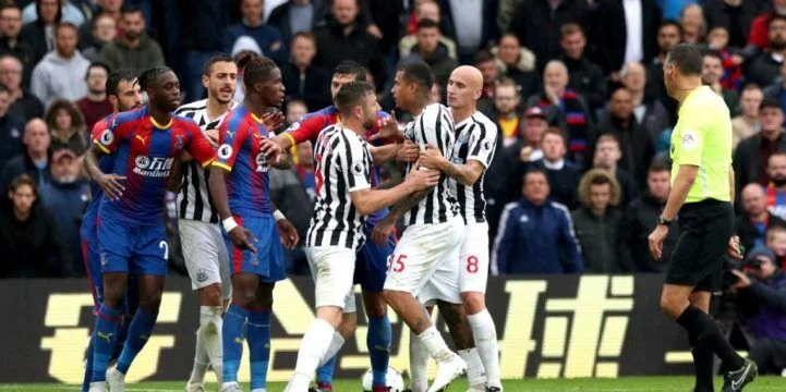 Кристал Пэлас - Ньюкасл Кристал Пэлас - Ньюкасл