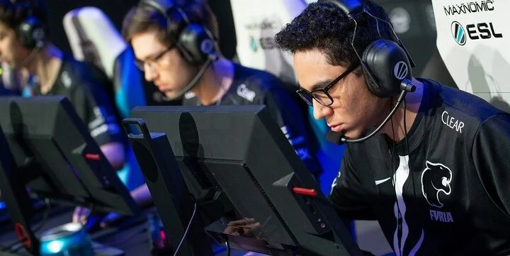 Virtus.pro - FURIA Esports Virtus.pro - FURIA Esports