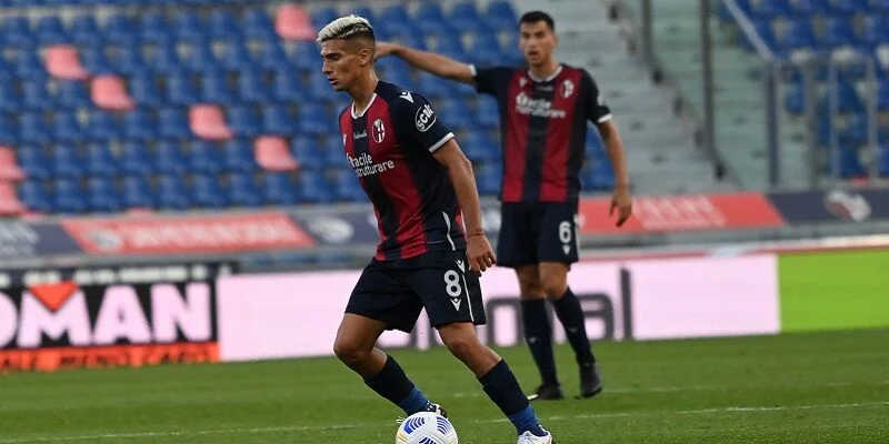 Болонья - Кротоне