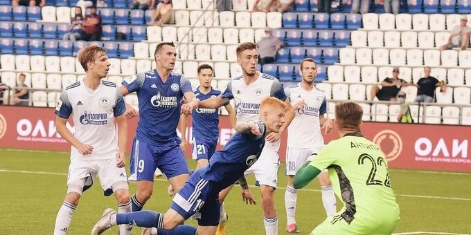 Оренбург - Крылья Советов