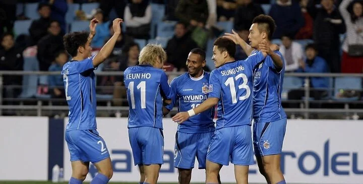 ФК Токио - Ульсан