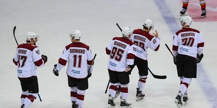 Динамо Р - Трактор Динамо Р - Трактор