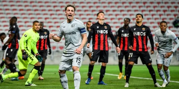 Шальке - Байер