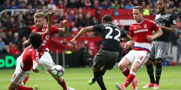 Суонси - Борнмут Суонси - Борнмут