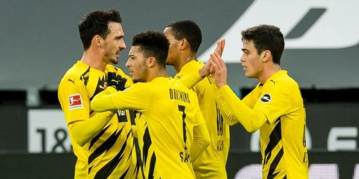 Вердер - Боруссия Д Вердер - Боруссия Д