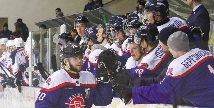 Капитан - Сахалинские Акулы