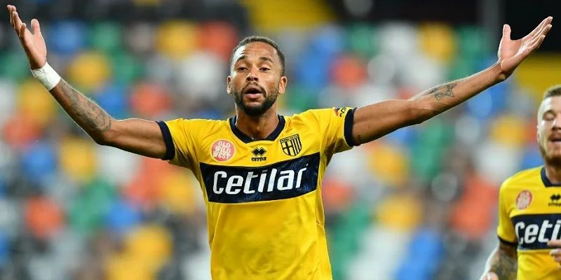 Парма - Кальяри Парма - Кальяри