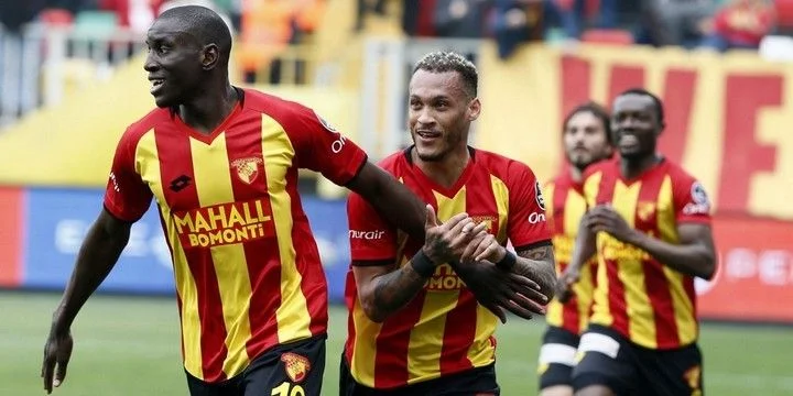 Гезтепе - Хатайспор Гезтепе - Хатайспор