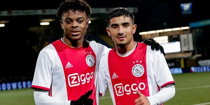 Йонг Аякс - Телстар Йонг Аякс - Телстар