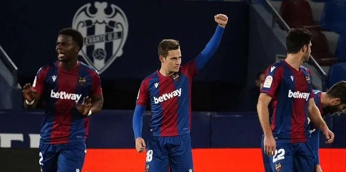 Уэска - Леванте