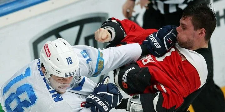 Авангард - Барыс