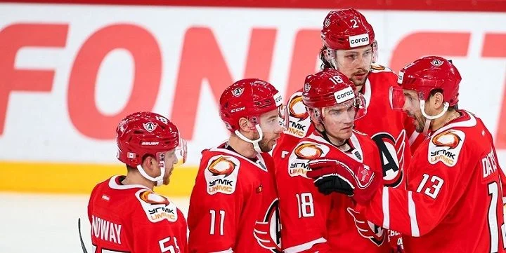 Автомобилист - Нефтехимик