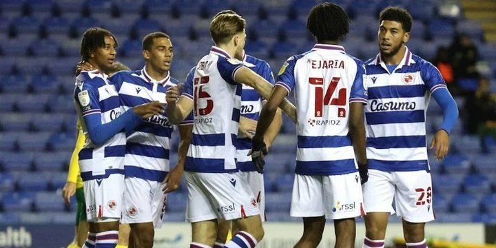 Рединг - Лутон Таун Рединг - Лутон Таун