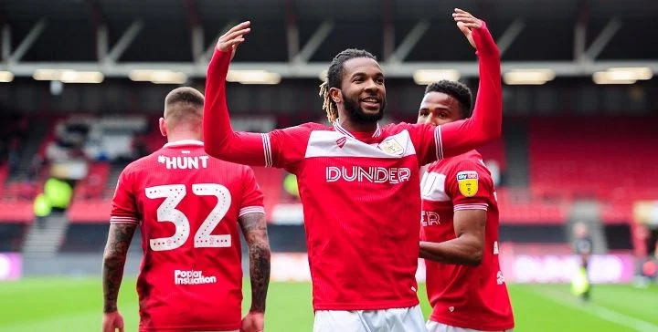 Бристоль Сити - Уикомб Уондерерз Бристоль Сити - Уикомб Уондерерз