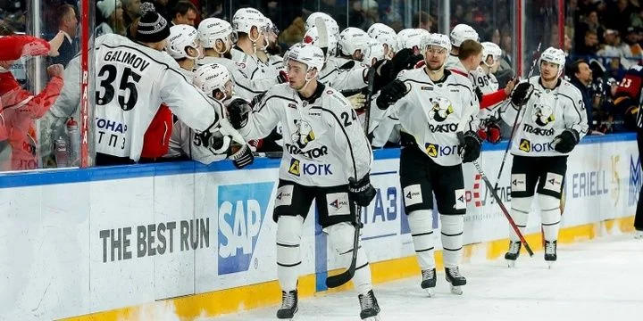 Авангард - Трактор