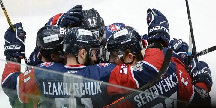 Торпедо НН - Динамо Р