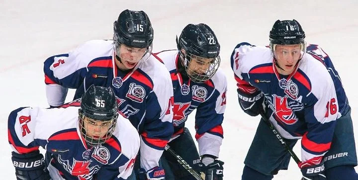 Сахалинские Акулы - Крылья Советов