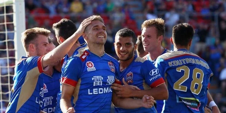 Ньюкасл Джетс - Вестерн Сидней Уондерерс