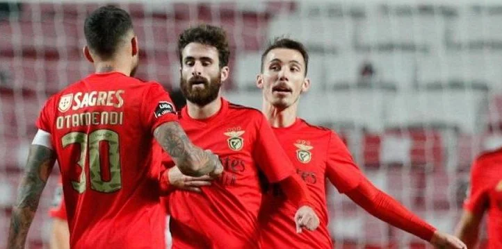 Бенфика - Тондела