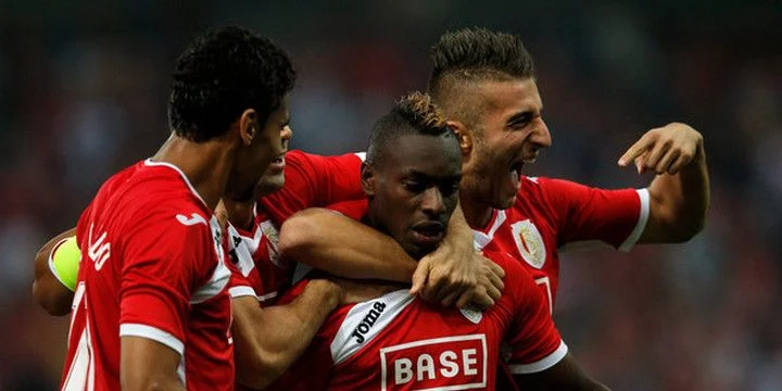 Стандард - Ваасланд