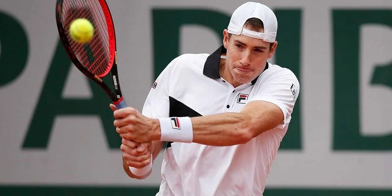 Себастьян Корда - Джон Изнер