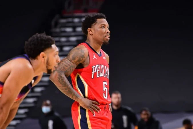 Лейкерс - Нью-Орлеан Лейкерс - Нью-Орлеан