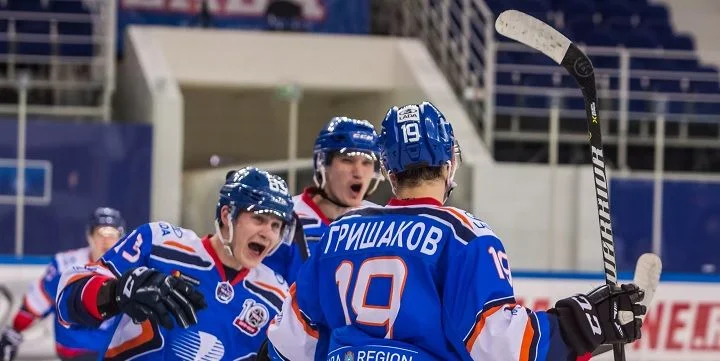 Реактор - Ладья Тольятти Реактор - Ладья Тольятти