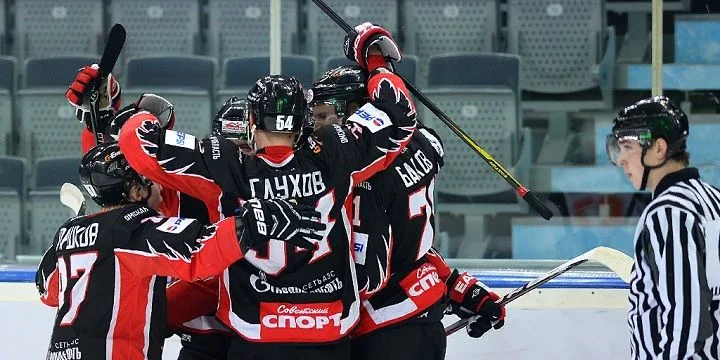 Омские Ястребы - Сибирские Снайперы Омские Ястребы - Сибирские Снайперы