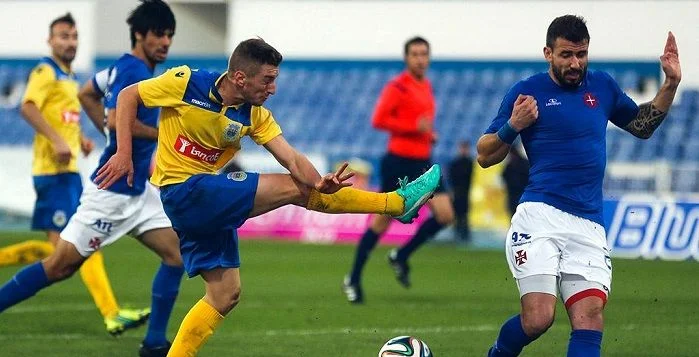 Белененсеш - Тондела