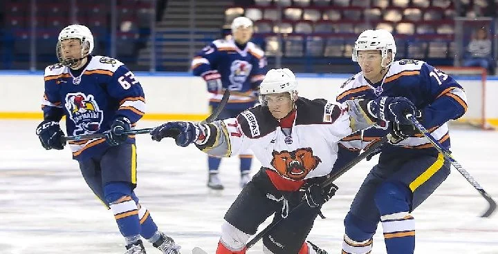 Омские Ястребы - Сарматы Омские Ястребы - Сарматы