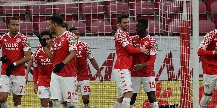 Штутгарт - Майнц Штутгарт - Майнц