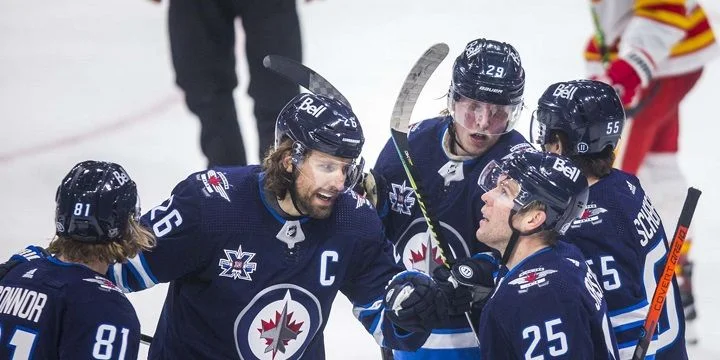 Виннипег Джетс - Ванкувер