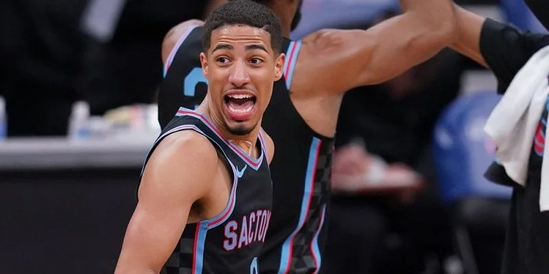 Майами - Сакраменто