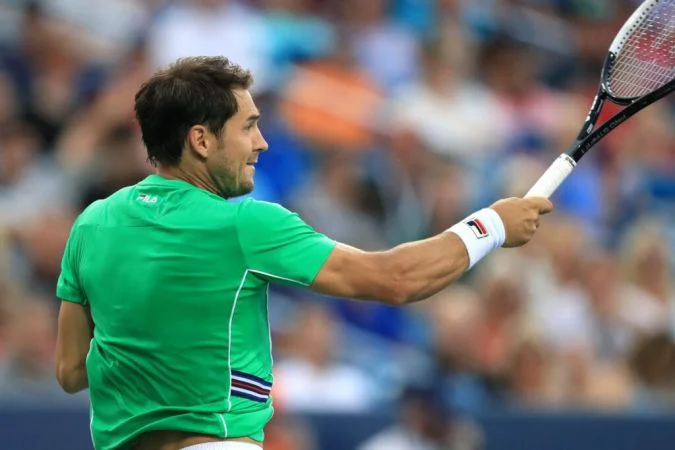 Душан Лайович - Милош Раонич