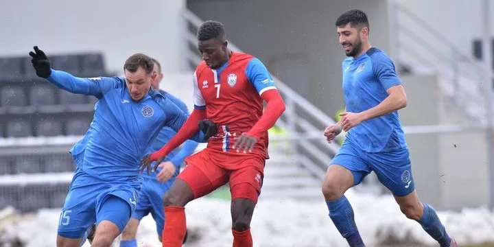 Академика Клинчени - Арад