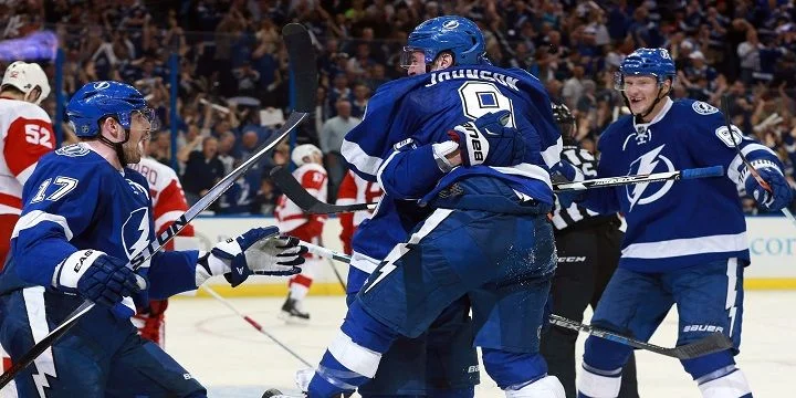 Тампа - Детройт