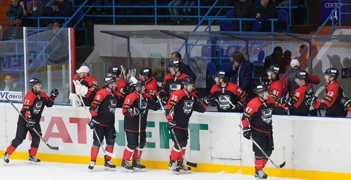 Звезда - Нефтяник Ал