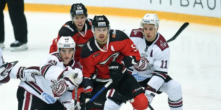 Авангард - Динамо Р Авангард - Динамо Р